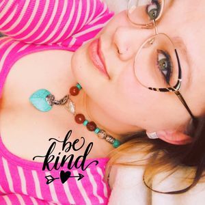 Meet your Posher, Amber